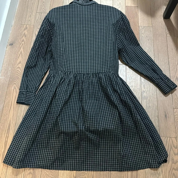 Plaid Black/White Long Sleeve button down oversize dress XS. Normcore aesthetic. - Picture 3 of 7
